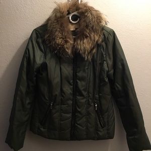 Michael Kors winter jacket, size medium with detachable fur collar